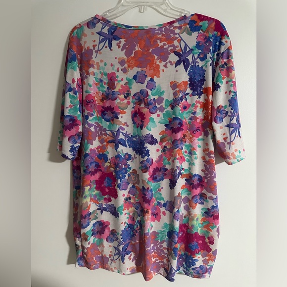 Acting Pro - Floral - Sz 1X - Picture 2 of 3